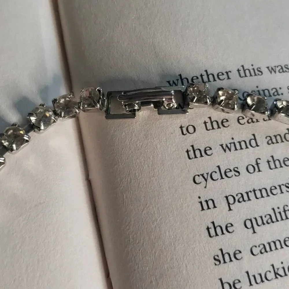 Faux Diamon V Shaped Neckalce